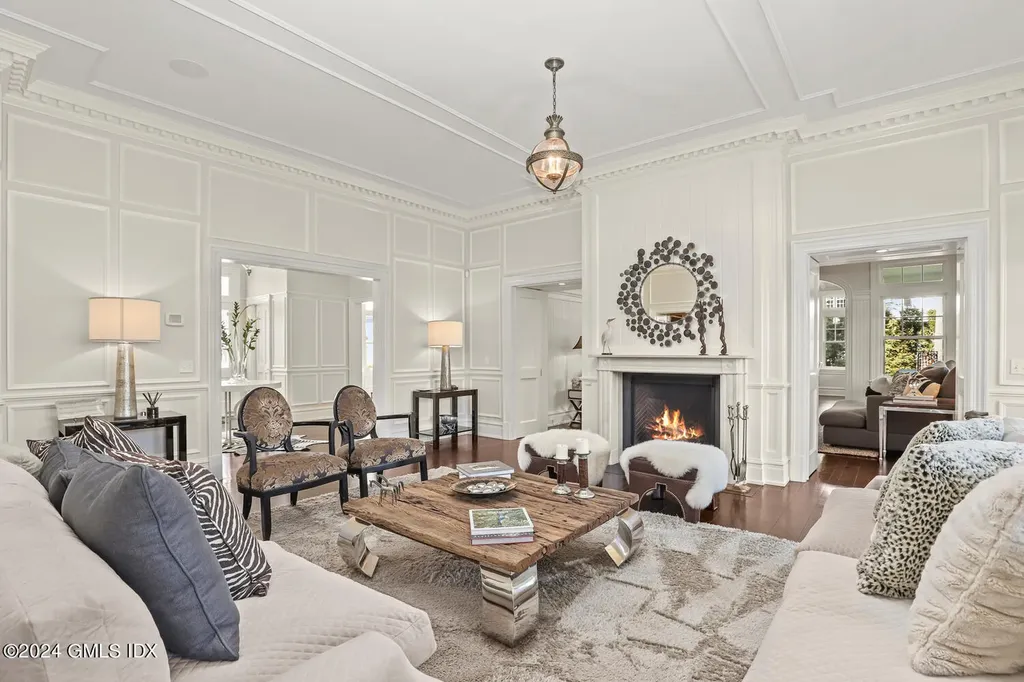 80 Meadow Wood Drive Greenwich CT 06830