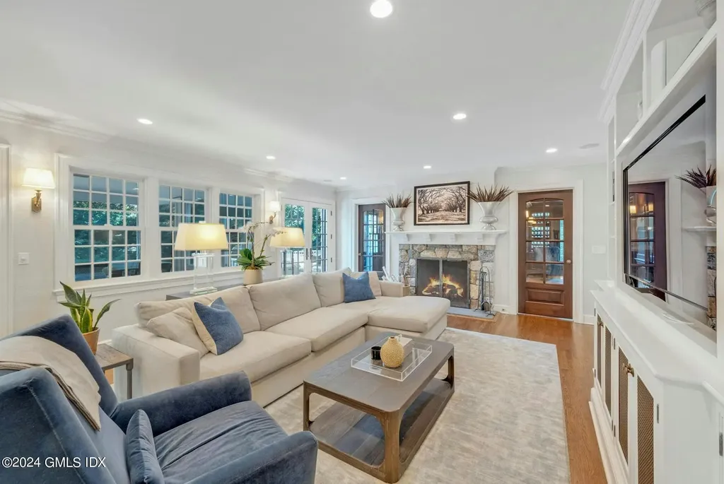 219 Overlook Drive Greenwich CT 06830