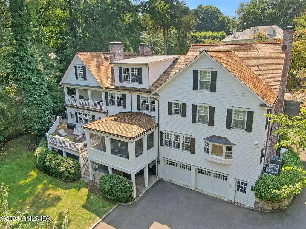 219 Overlook Drive Greenwich CT 06830