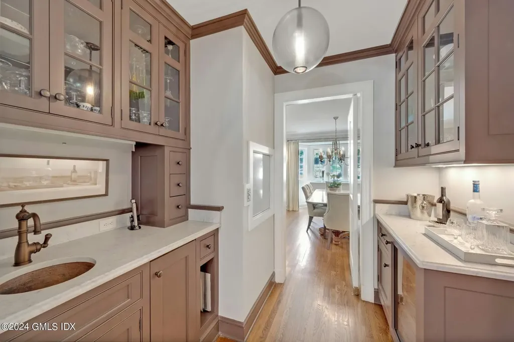 219 Overlook Drive Greenwich CT 06830