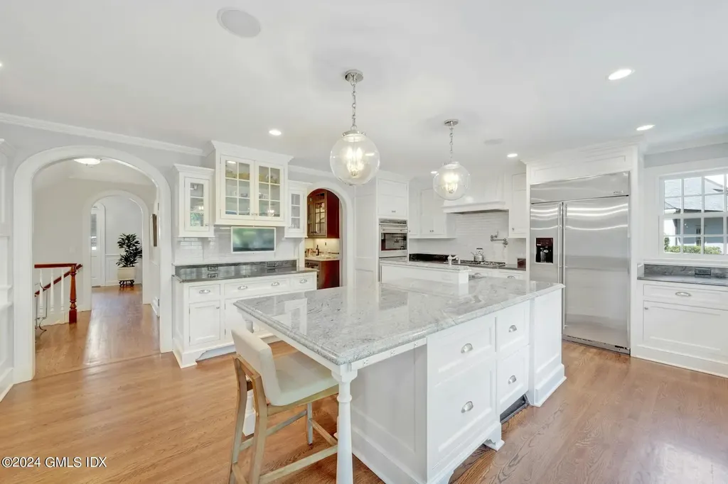 219 Overlook Drive Greenwich CT 06830