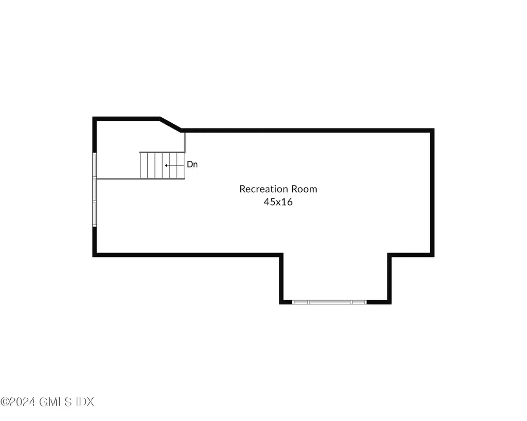 71 Wesskum Wood Road Riverside CT 06878