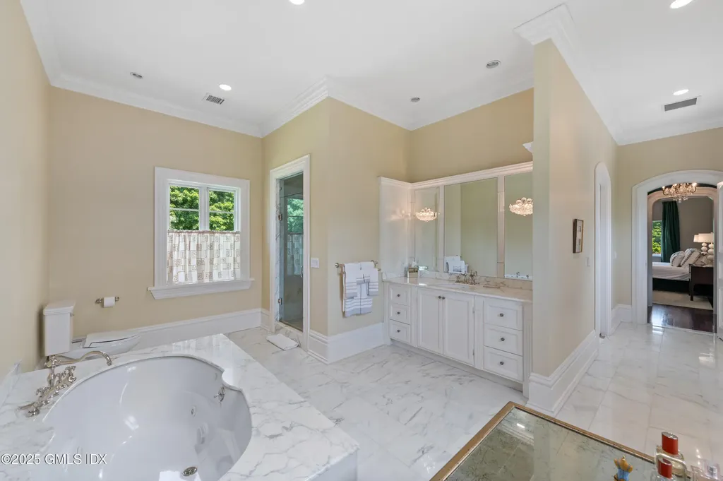 537 North Street Greenwich CT 06830