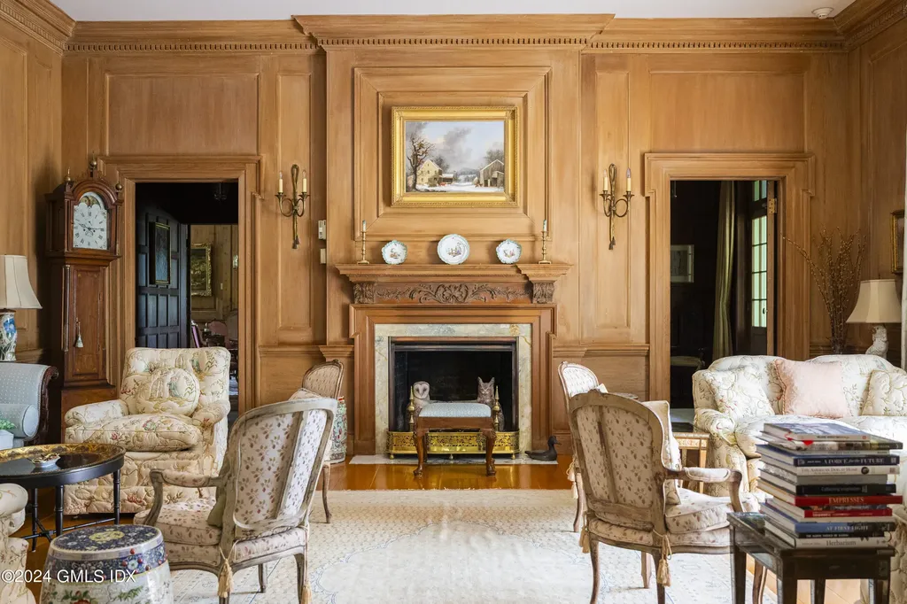 10 Cliffdale Road Greenwich CT 06831