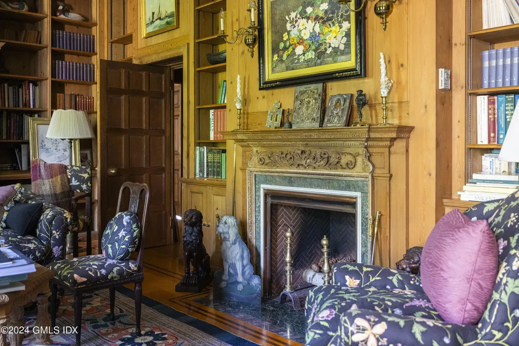 10 Cliffdale Road Greenwich CT 06831