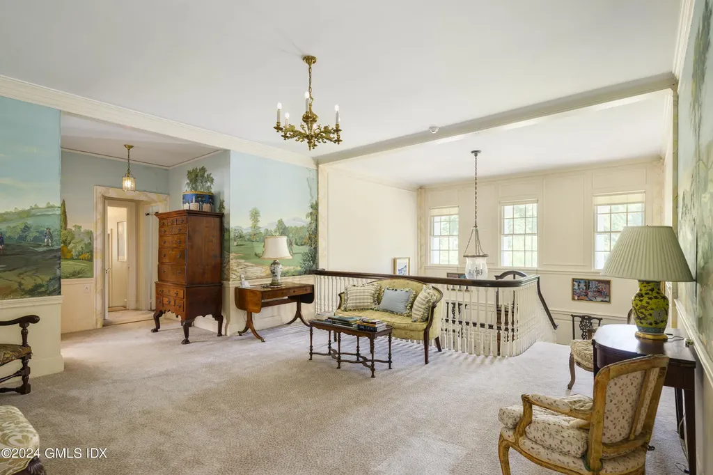 10 Cliffdale Road Greenwich CT 06831