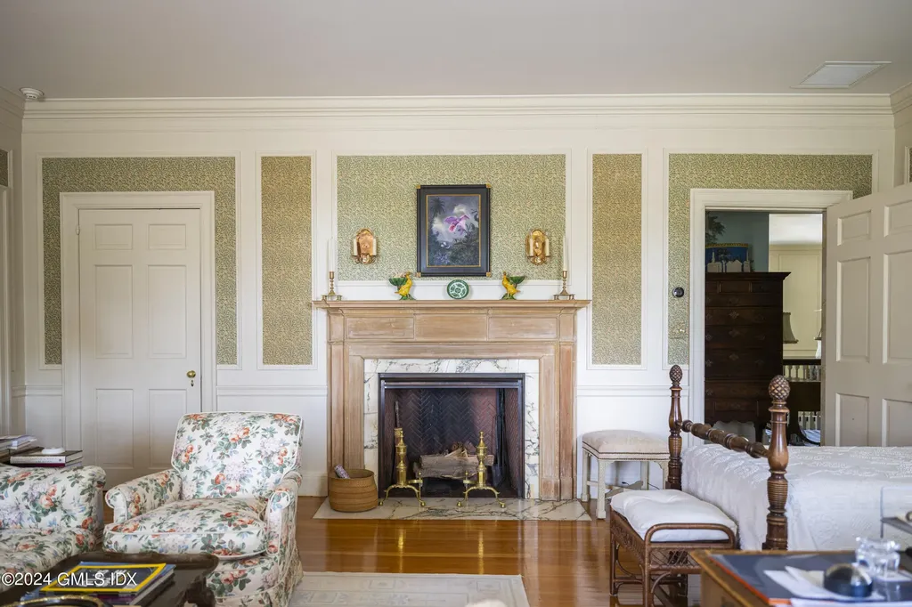 10 Cliffdale Road Greenwich CT 06831