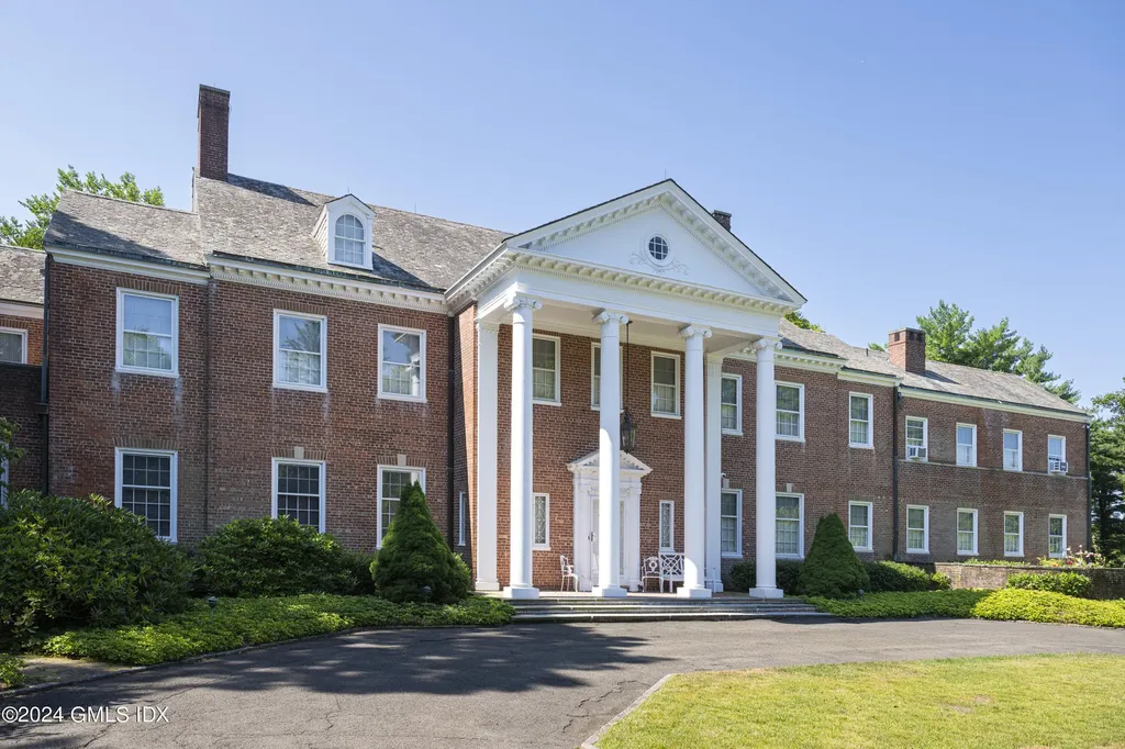 10 Cliffdale Road Greenwich CT 06831