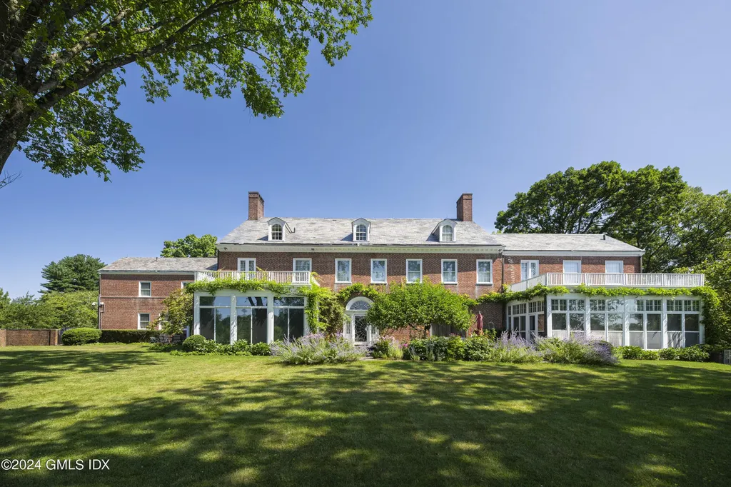 10 Cliffdale Road Greenwich CT 06831