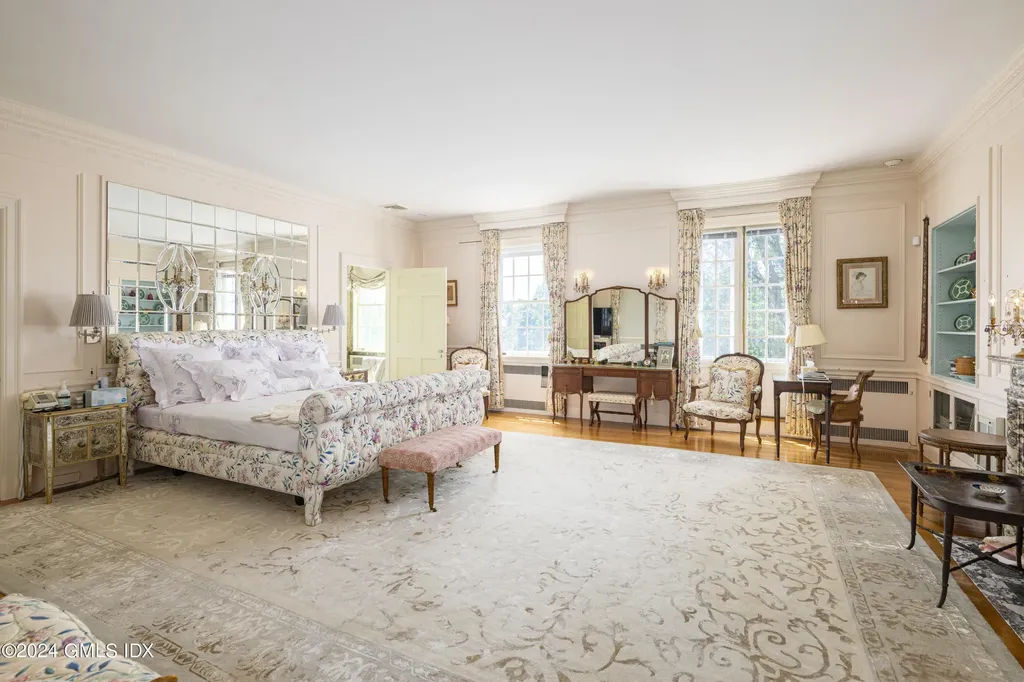 10 Cliffdale Road Greenwich CT 06831