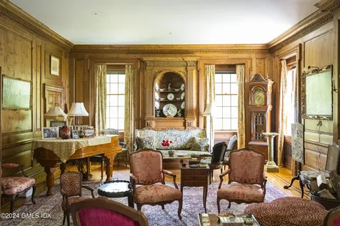 10 Cliffdale Road Greenwich CT 06831