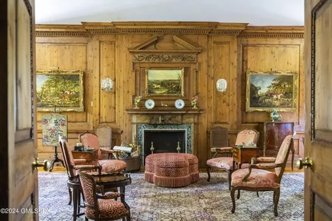 10 Cliffdale Road Greenwich CT 06831