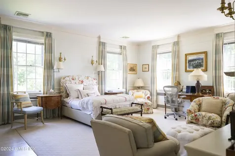 10 Cliffdale Road Greenwich CT 06831