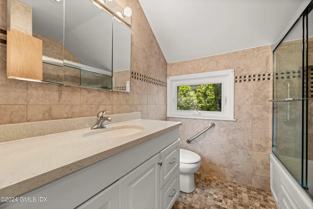 403 Stanwich Road Greenwich CT 06830