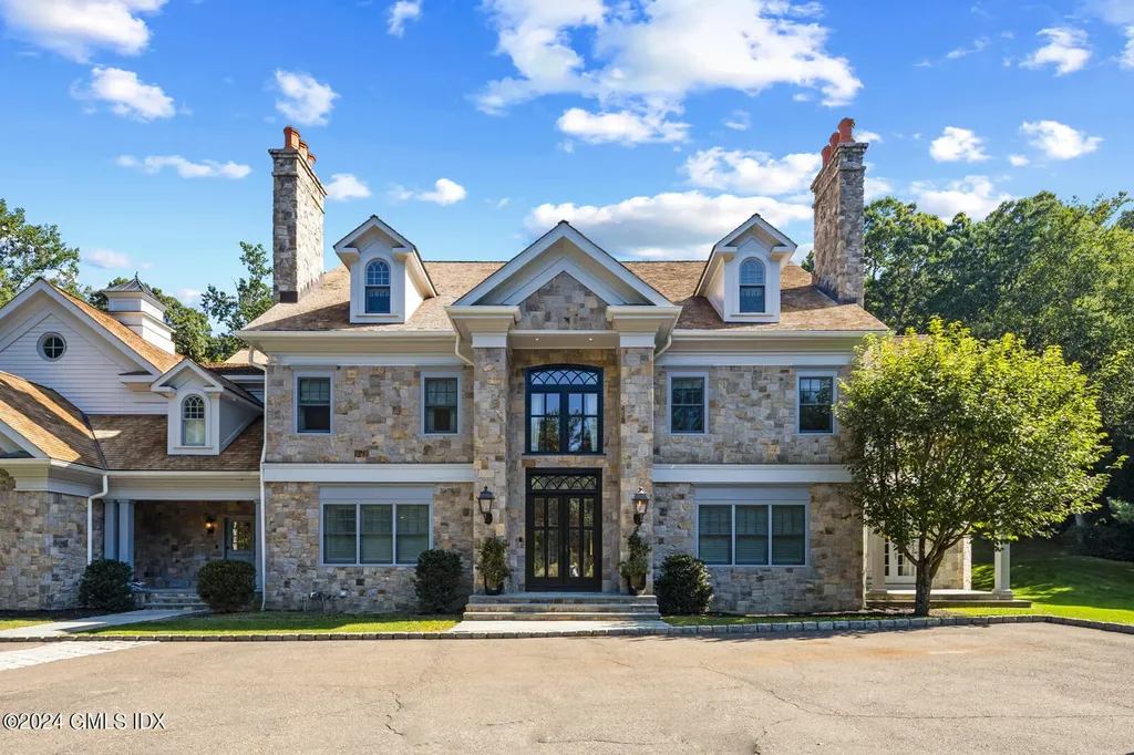 109 S Brook Drive Stamford CT 06903