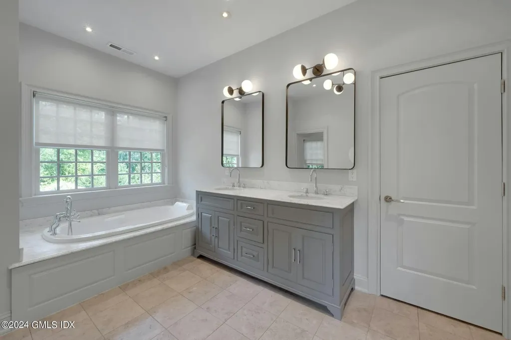 207 Poverty Hollow Road Redding CT 06896