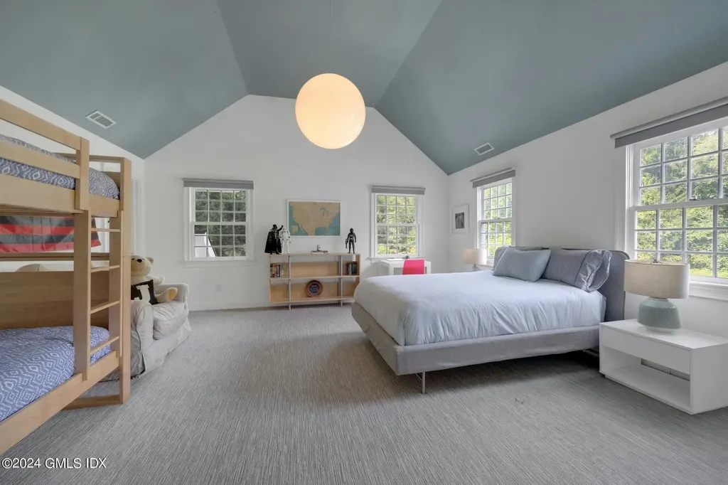 207 Poverty Hollow Road Redding CT 06896