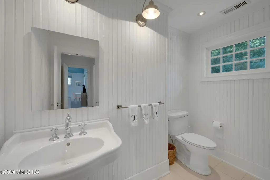 207 Poverty Hollow Road Redding CT 06896