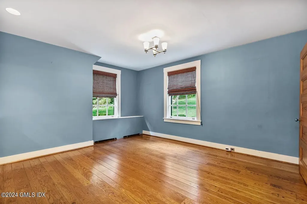 70 Round Hill Road Greenwich CT 06831