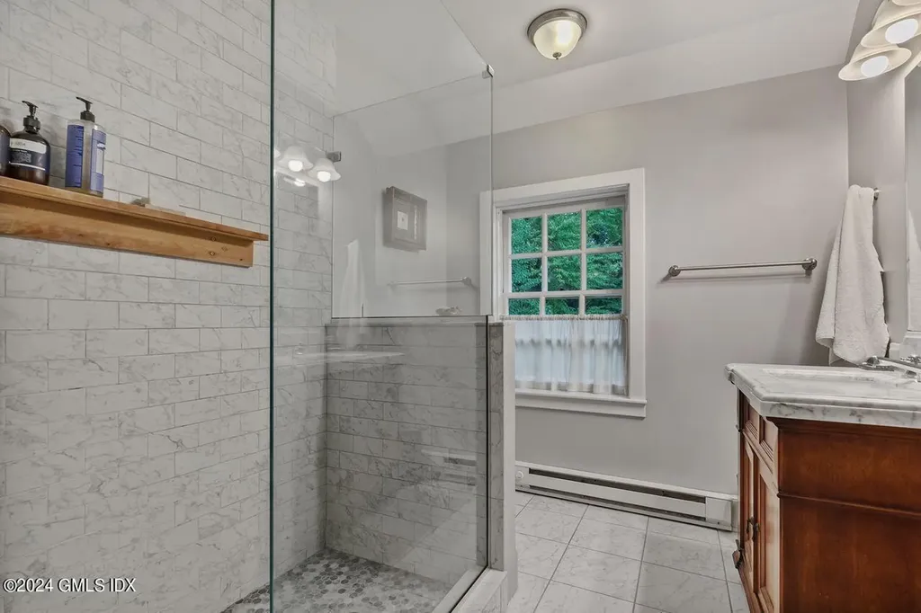 70 Round Hill Road Greenwich CT 06831