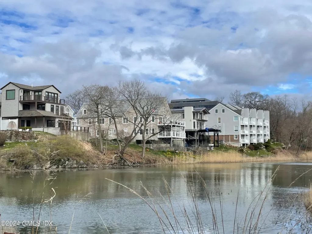 25 Davenport Avenue Greenwich CT 06830