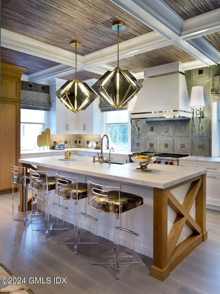 2 Oneida Drive Greenwich CT 06830