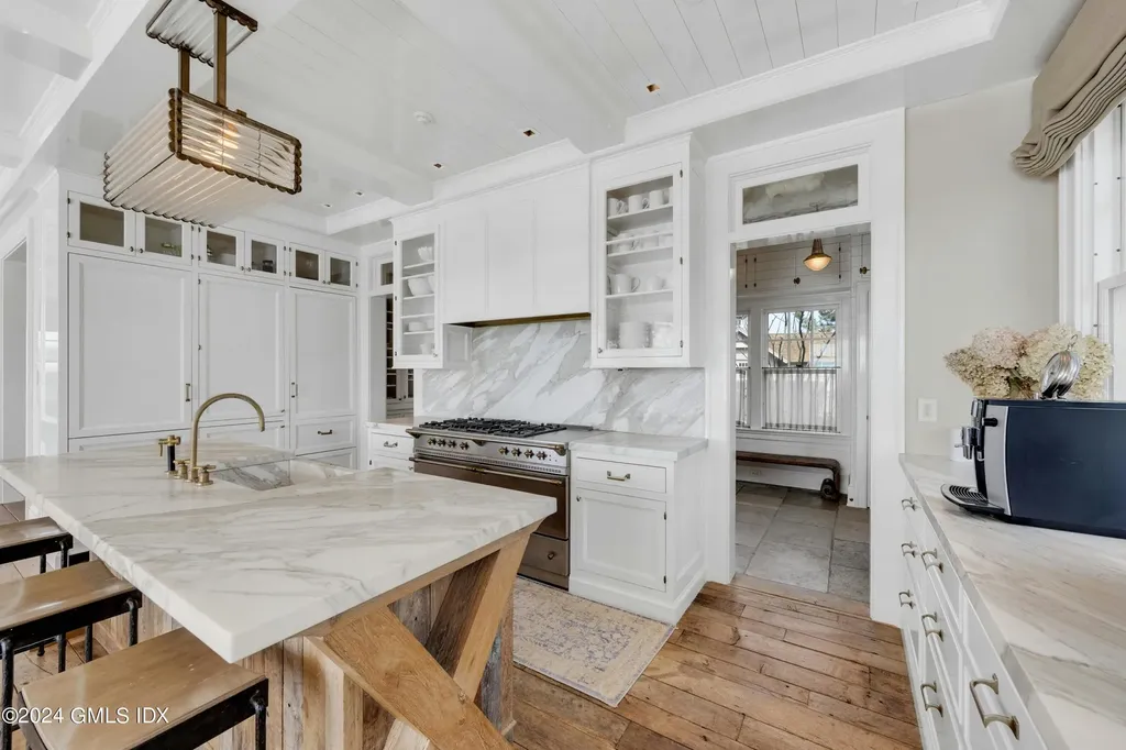 46 Compo Mill Westport CT 06880