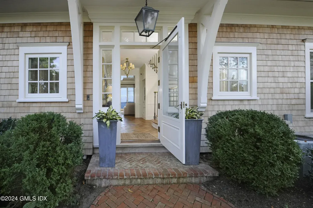 46 Compo Mill Westport CT 06880