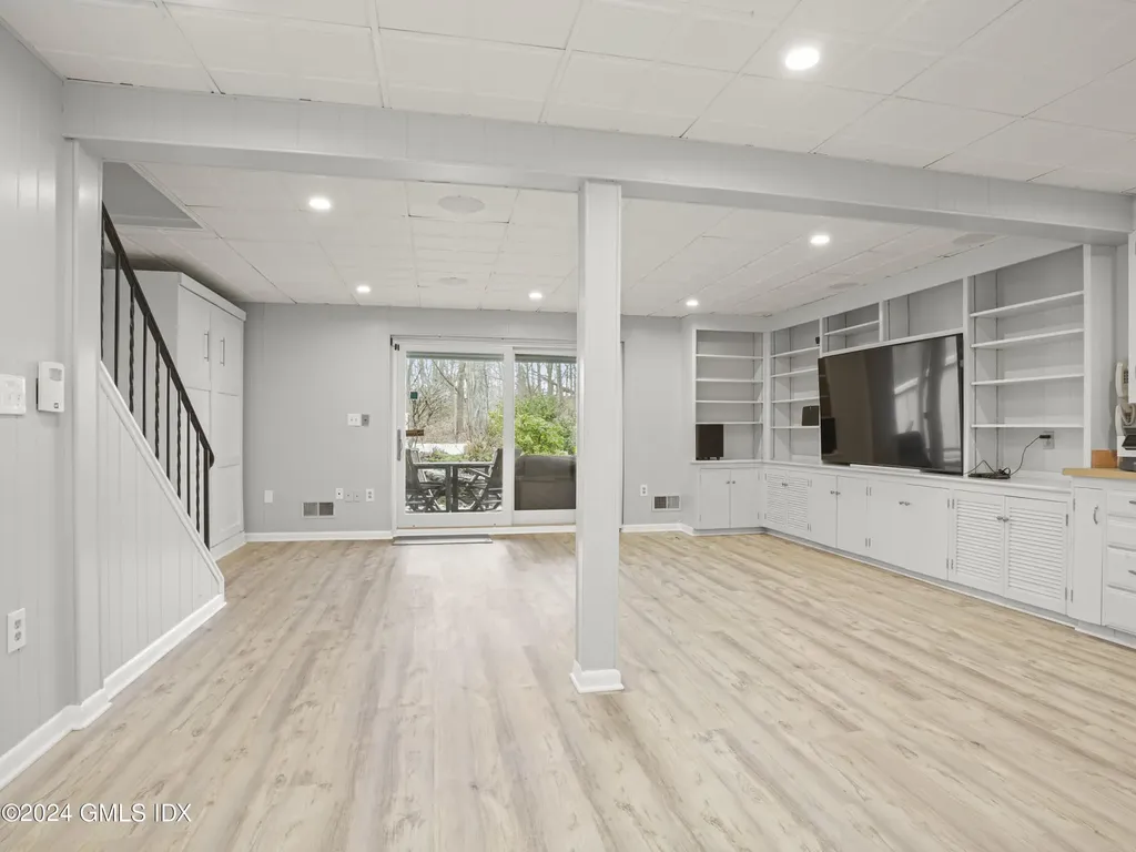 102 Silo Circle Riverside CT 06878