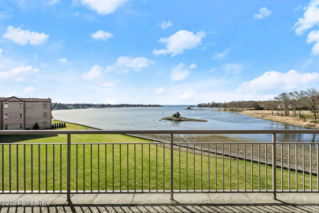 4 Sound Shore Drive Greenwich CT 06830