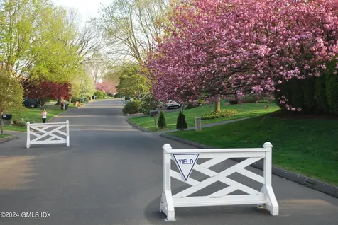 16 Joshua Slocum Dock Stamford CT 06902