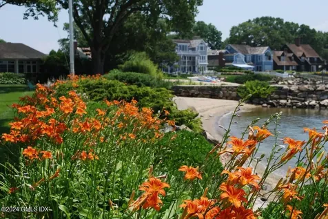 16 Joshua Slocum Dock Stamford CT 06902