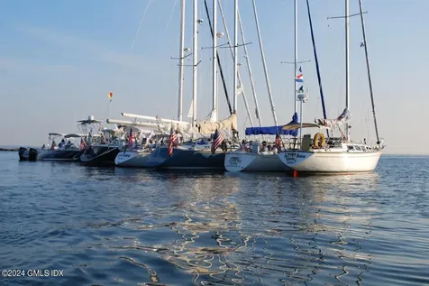 16 Joshua Slocum Dock Stamford CT 06902