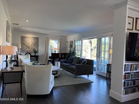 16 Joshua Slocum Dock Stamford CT 06902