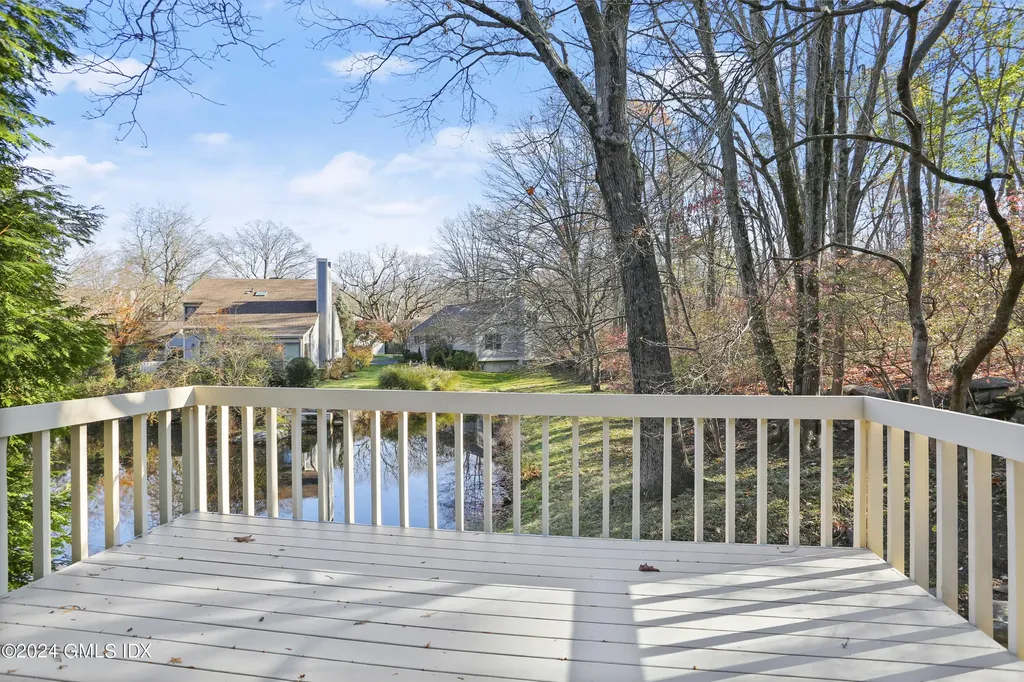 319 W Lyon Farm Drive Greenwich CT 06831