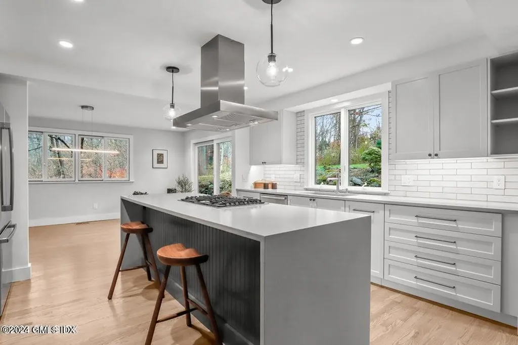 319 W Lyon Farm Drive Greenwich CT 06831