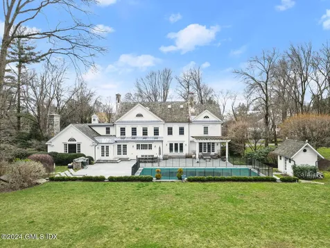 2 Lauder Way Greenwich CT 06830