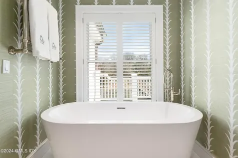 17 Oneida Drive Greenwich CT 06830