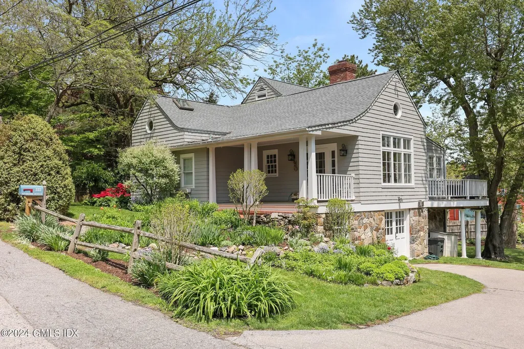 322 Riverside Avenue Riverside CT 06878