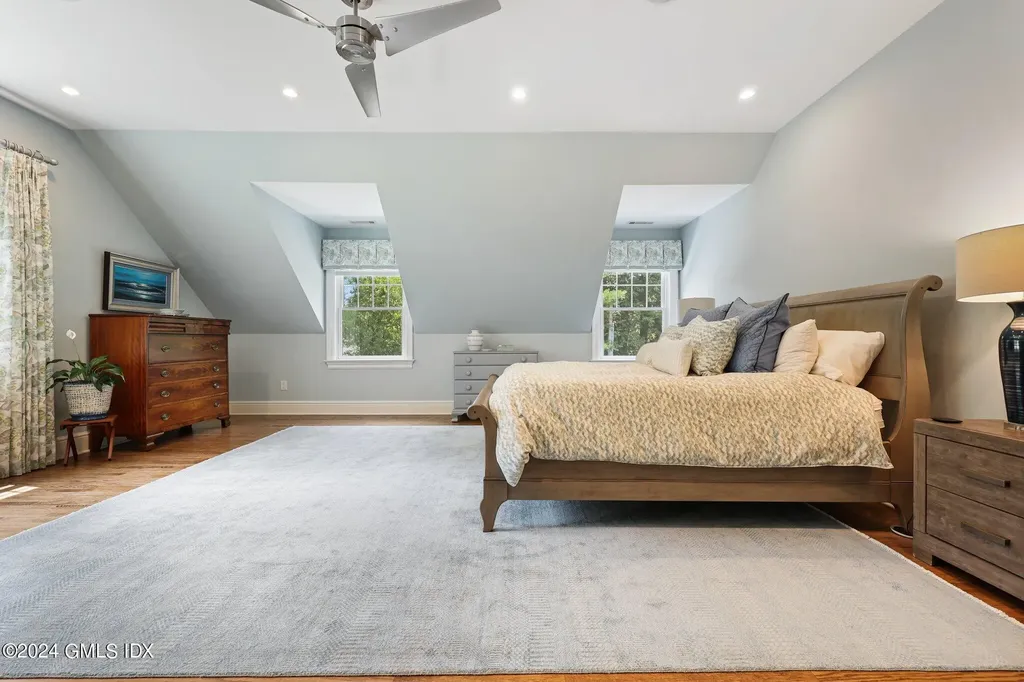 27 Bartina Lane Stamford CT 06902