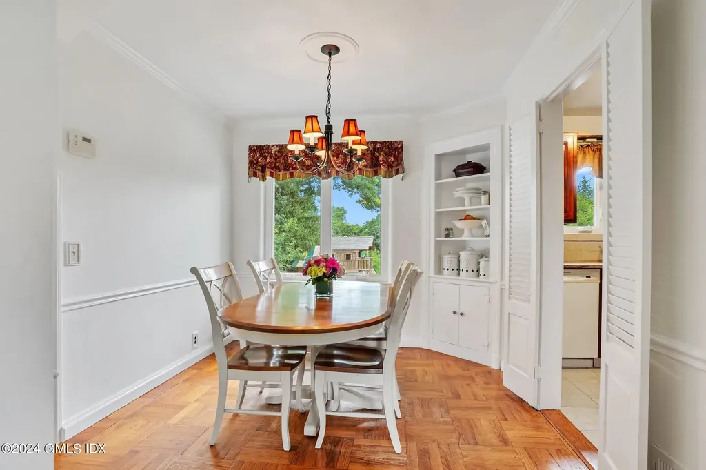 34 Francis Lane Greenwich CT 06831