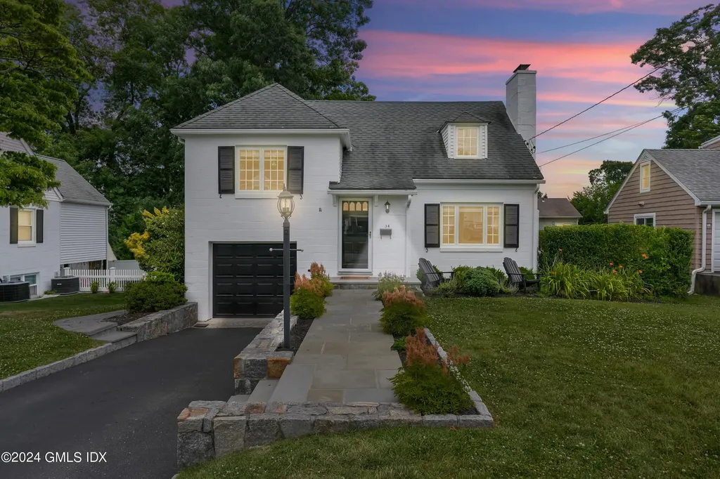 34 Francis Lane Greenwich CT 06831