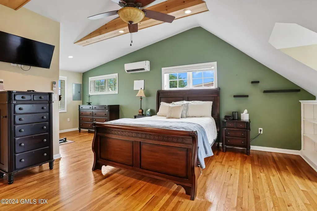 34 Francis Lane Greenwich CT 06831