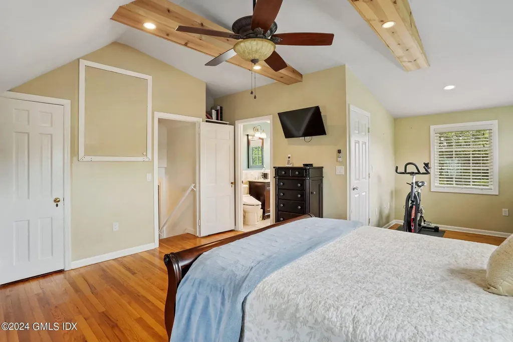 34 Francis Lane Greenwich CT 06831