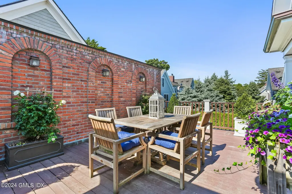 86 E Elm Street Greenwich CT 06830