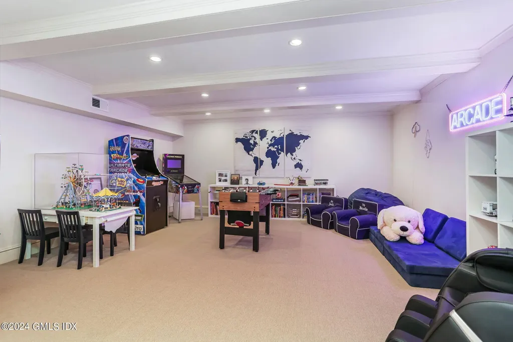 86 E Elm Street Greenwich CT 06830