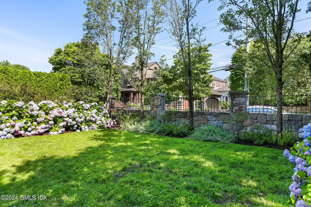 86 E Elm Street Greenwich CT 06830