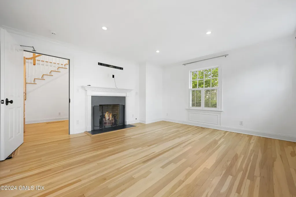 6 Benedict Place Greenwich CT 06830