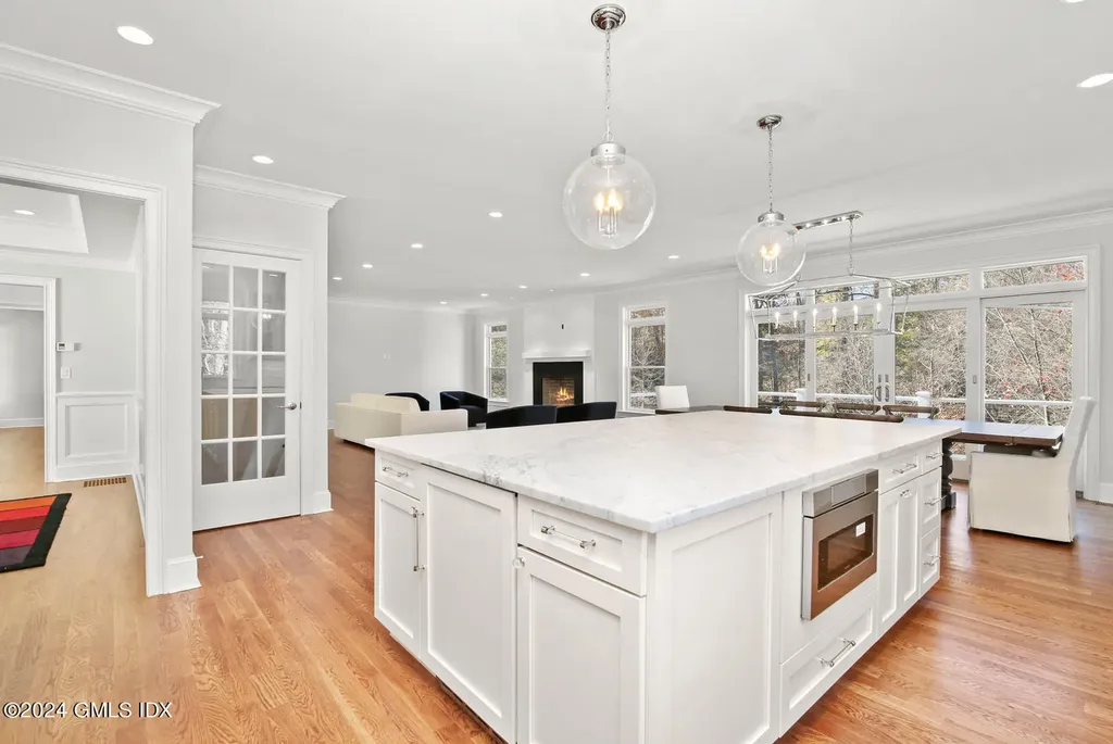 580 Rock Rimmon Road Stamford CT 06903