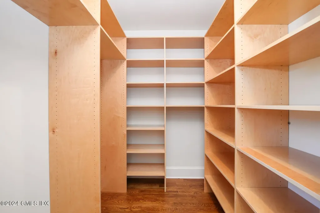 580 Rock Rimmon Road Stamford CT 06903